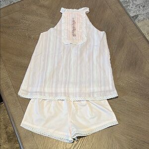 Well Dressed Wolf White and Pink Sleeveless Top and Shorts Set, size 4T